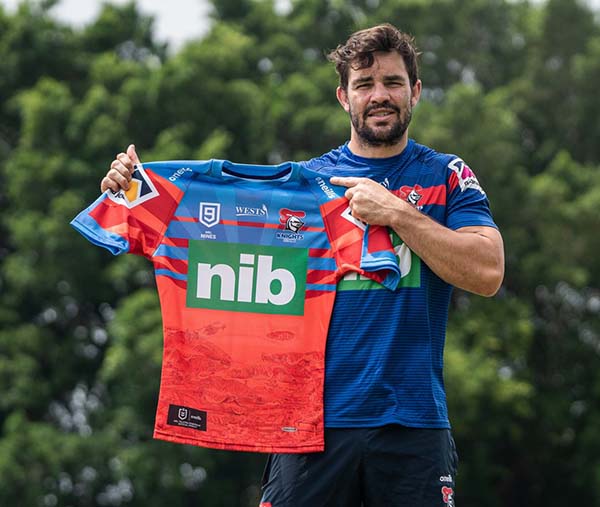 4-Camiseta-Newcastle-Knights-9s-Rugby-2020.jpg